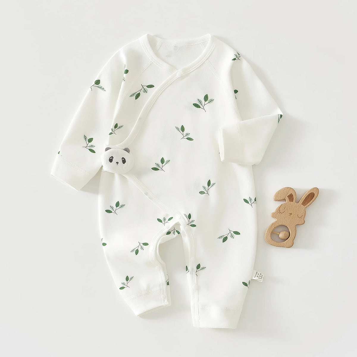Combinaison bébé 0–6 mois en coton – Manches longues et motif cartoon