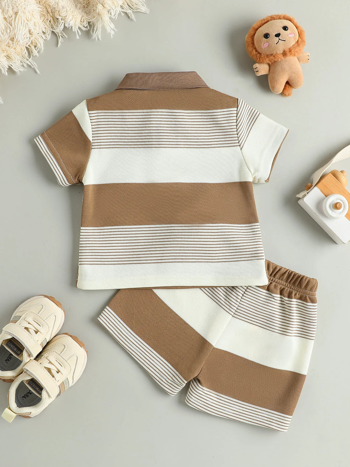 Ensemble garçon été – T-shirt et short rayés motif ours