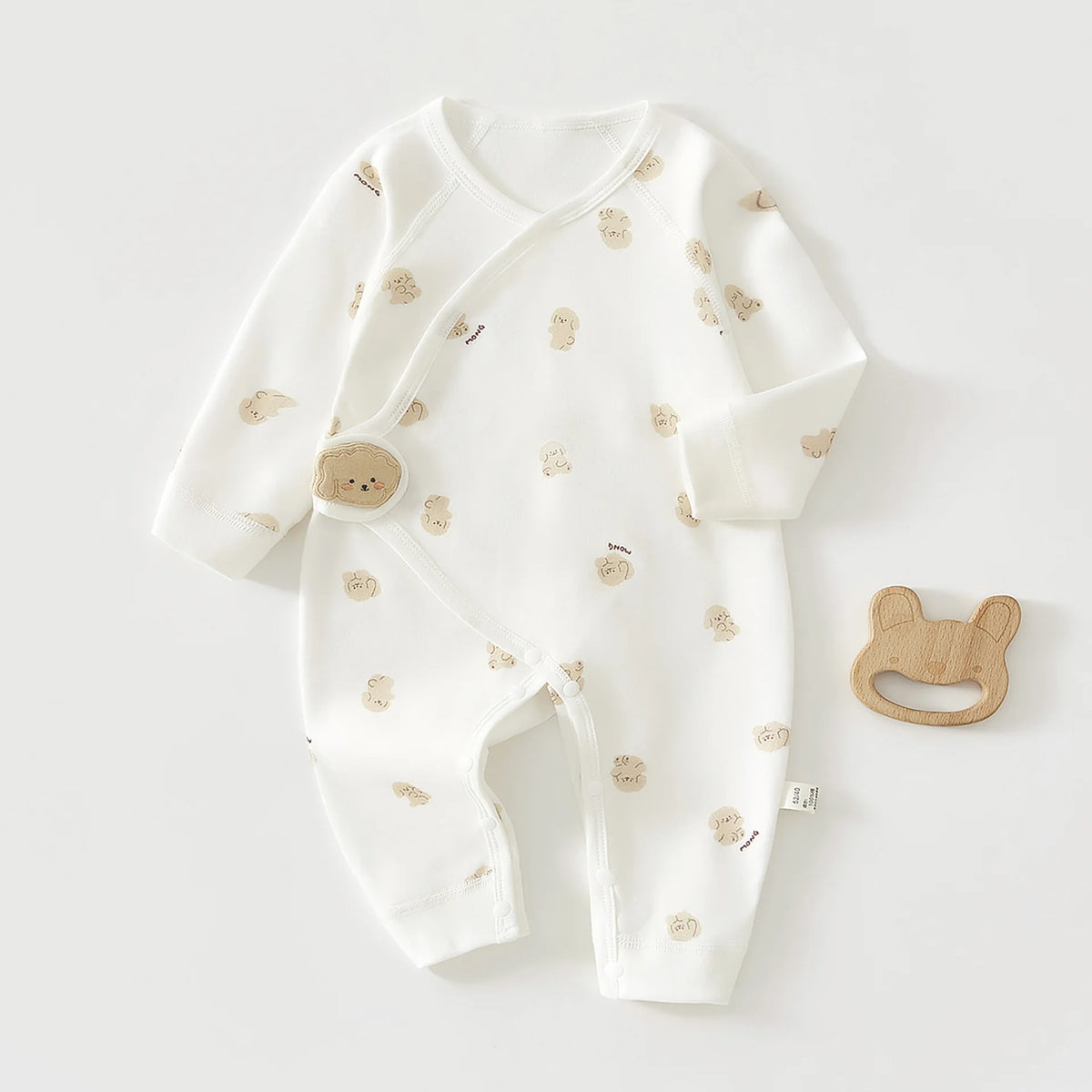 Combinaison bébé 0–6 mois en coton – Manches longues et motif cartoon