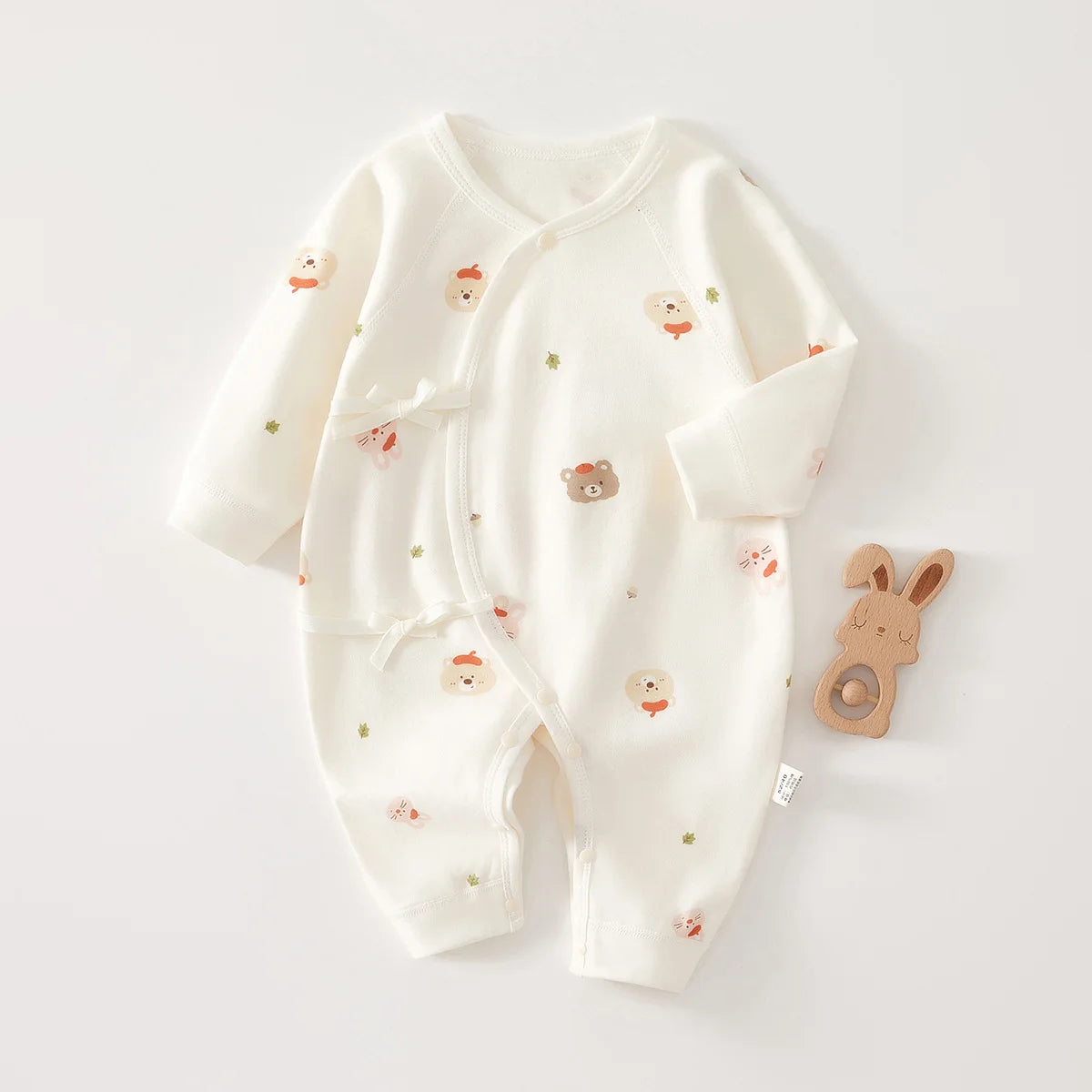 Combinaison bébé 0–6 mois en coton – Douce et confortable