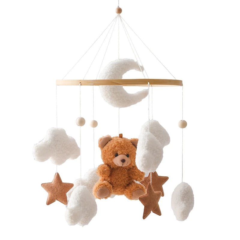 Mobile bébé en bois – Ourson en feutrine, jouet d’éveil & boîte à musique