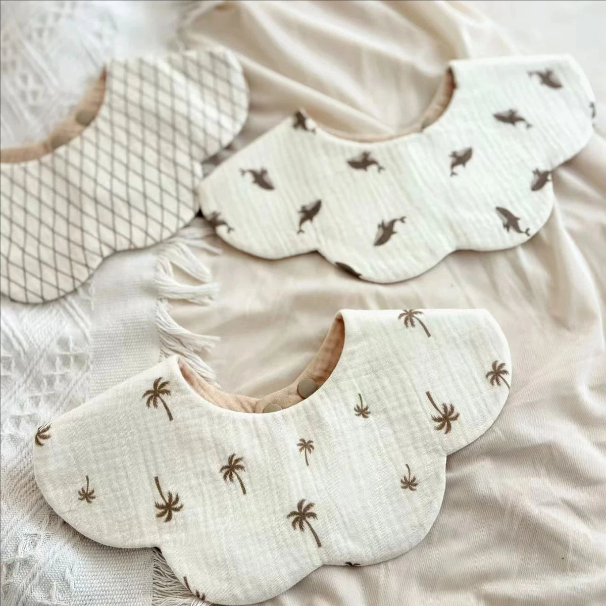 Bavoir bébé 360° en coton double gaze – Doux, absorbant et imperméable