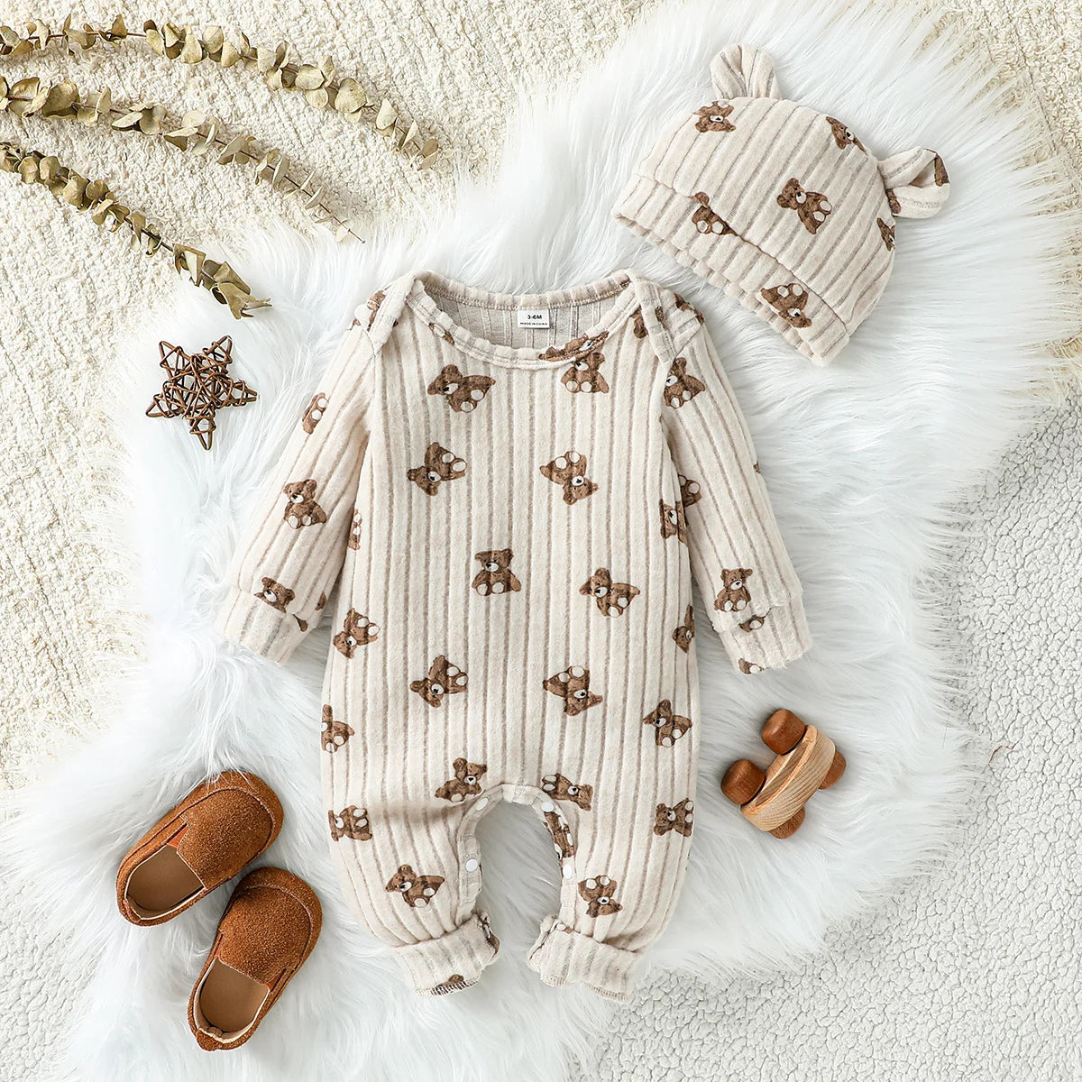 Combinaison bébé 1–24 mois – Motif ours avec bonnet, manches longues