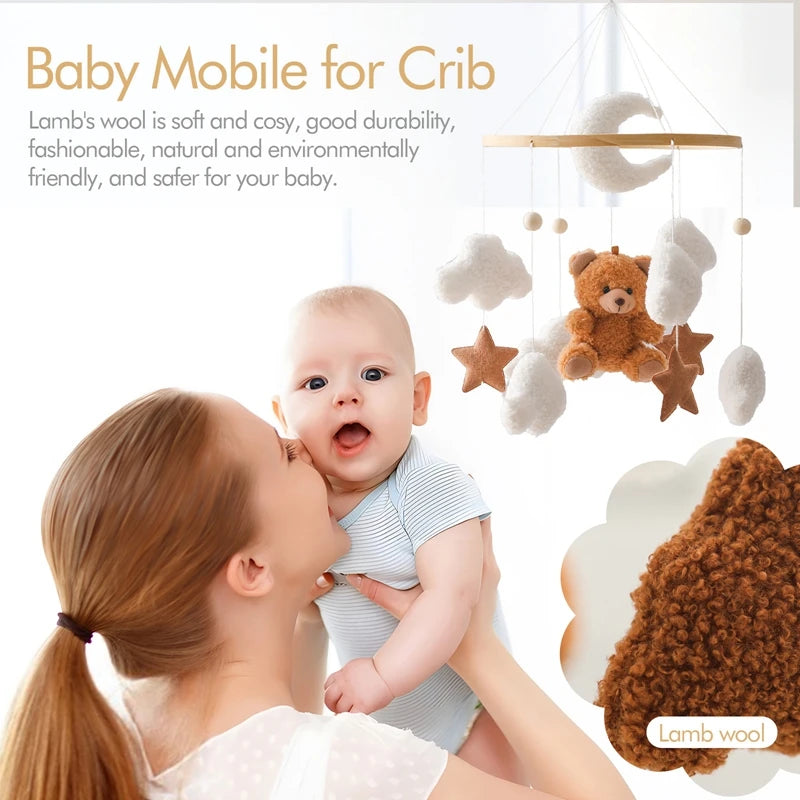 Mobile bébé en bois – Ourson en feutrine, jouet d’éveil & boîte à musique