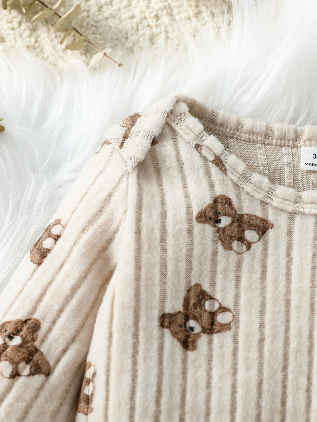 Combinaison bébé 1–24 mois – Motif ours avec bonnet, manches longues