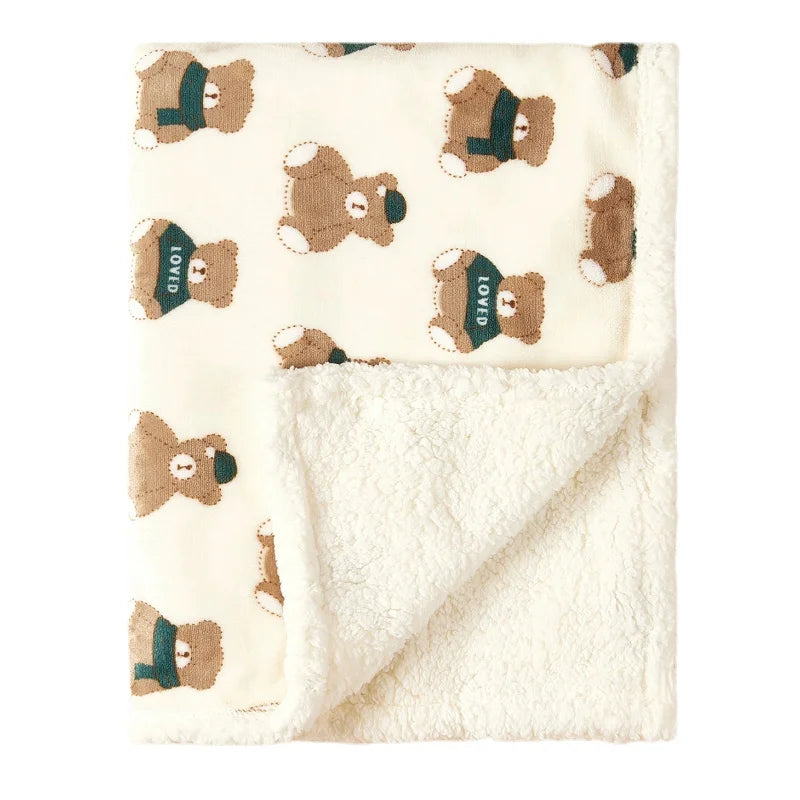 Couverture Polaire Bébé – Douce, Chaude et Confortable pour l’Hiver