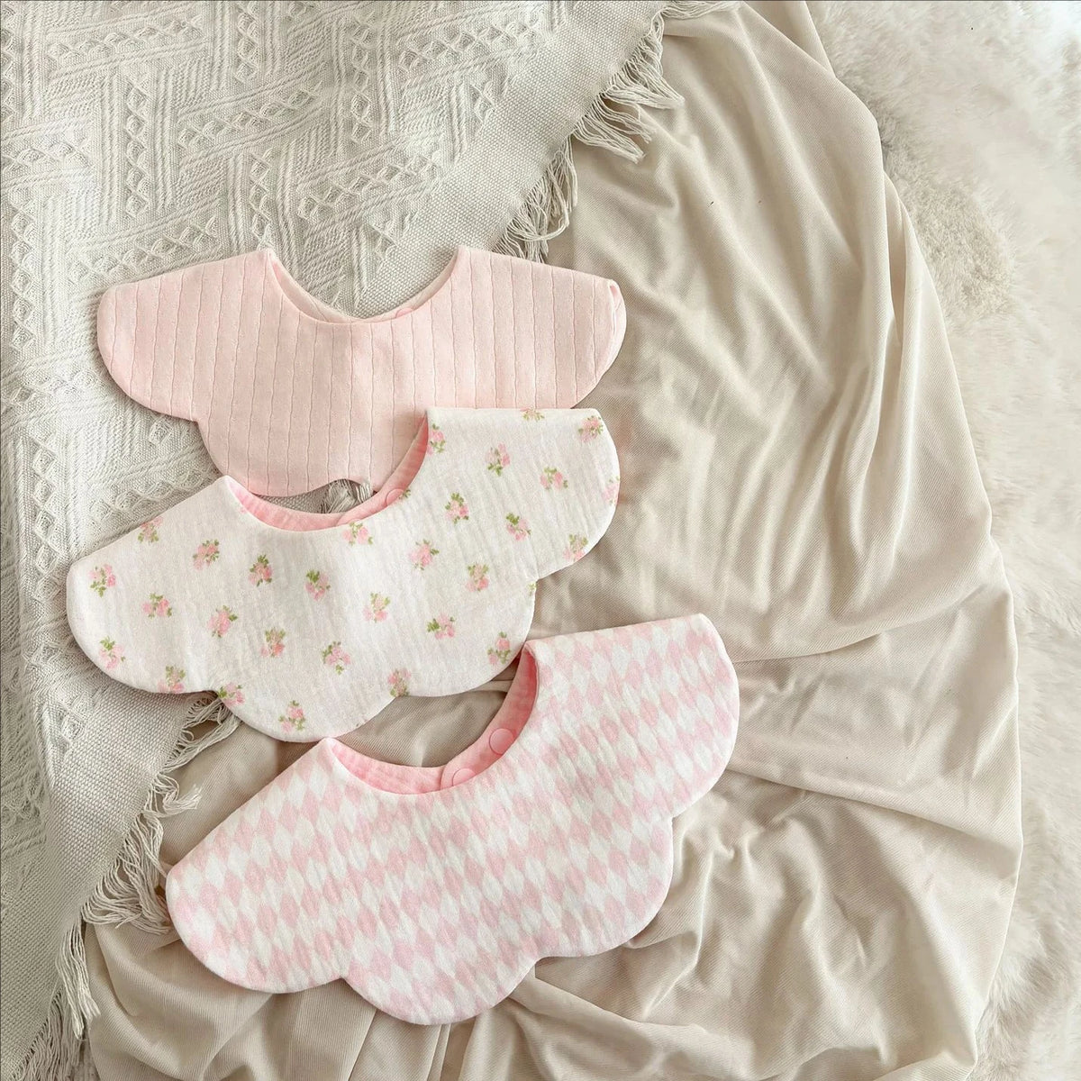 Bavoir bébé 360° en coton double gaze – Doux, absorbant et imperméable